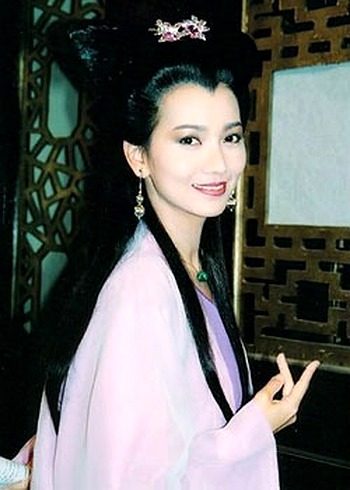 《新白娘子传奇》剧照：白素贞的扮相